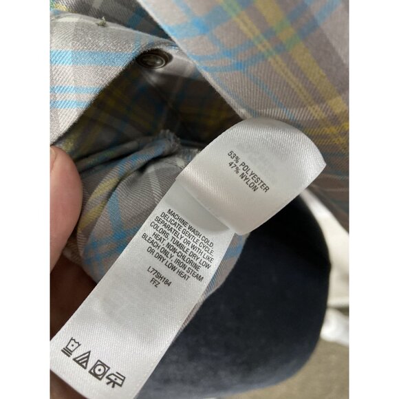 Cabelas Women's Plaid Button-Up Long-Sleeve Shirt Small NWT - Picture 13 of 13